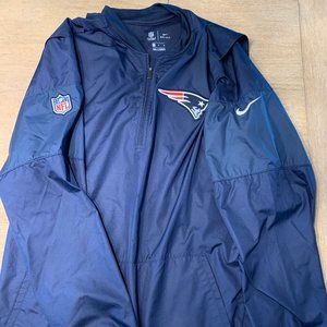 NFL Patriots Nike Dry Fit Jacket Mens NWOT